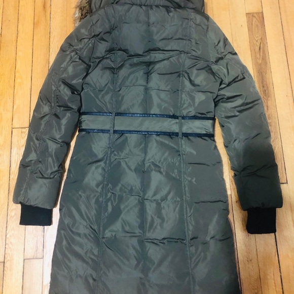 Winter coat - Picture 2 of 9